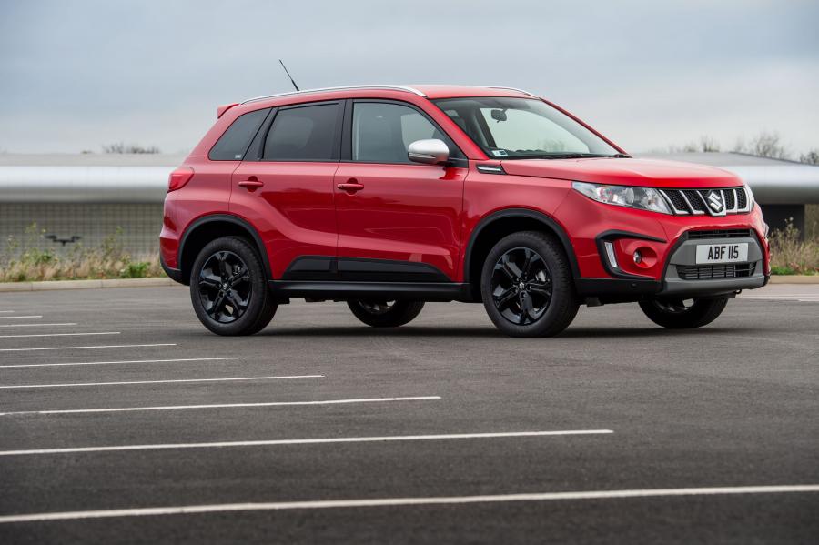  Suzuki Vitara S 2015 года  (UK) (фото 17 из 42)
